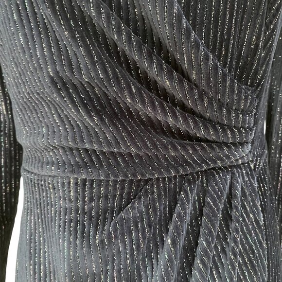 Julia Jordan Navy Glitter Wrap Dress Sz 8 Long Sleeve Sparkle Bodycon Cocktail - Picture 10 of 12